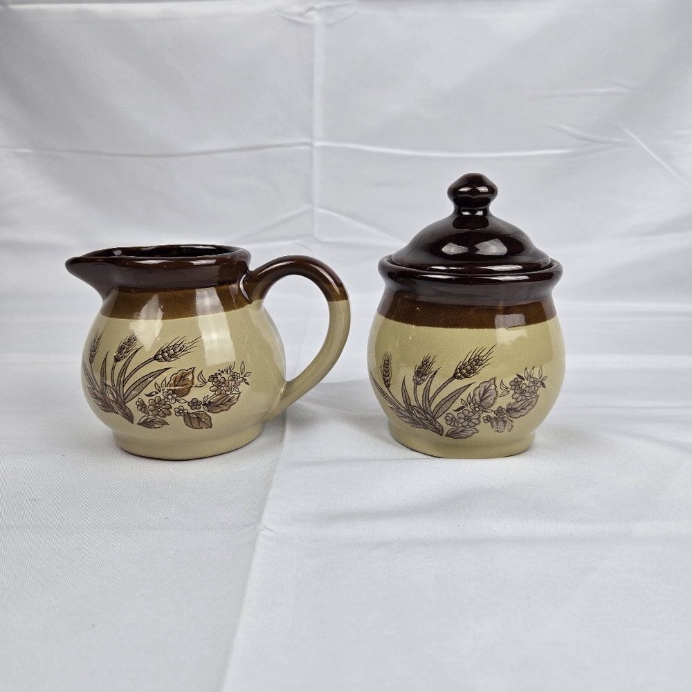 Vintage Country Wheat Harvest 1970's Ceramic Creamer, and Sugar Bowl Set VTG
